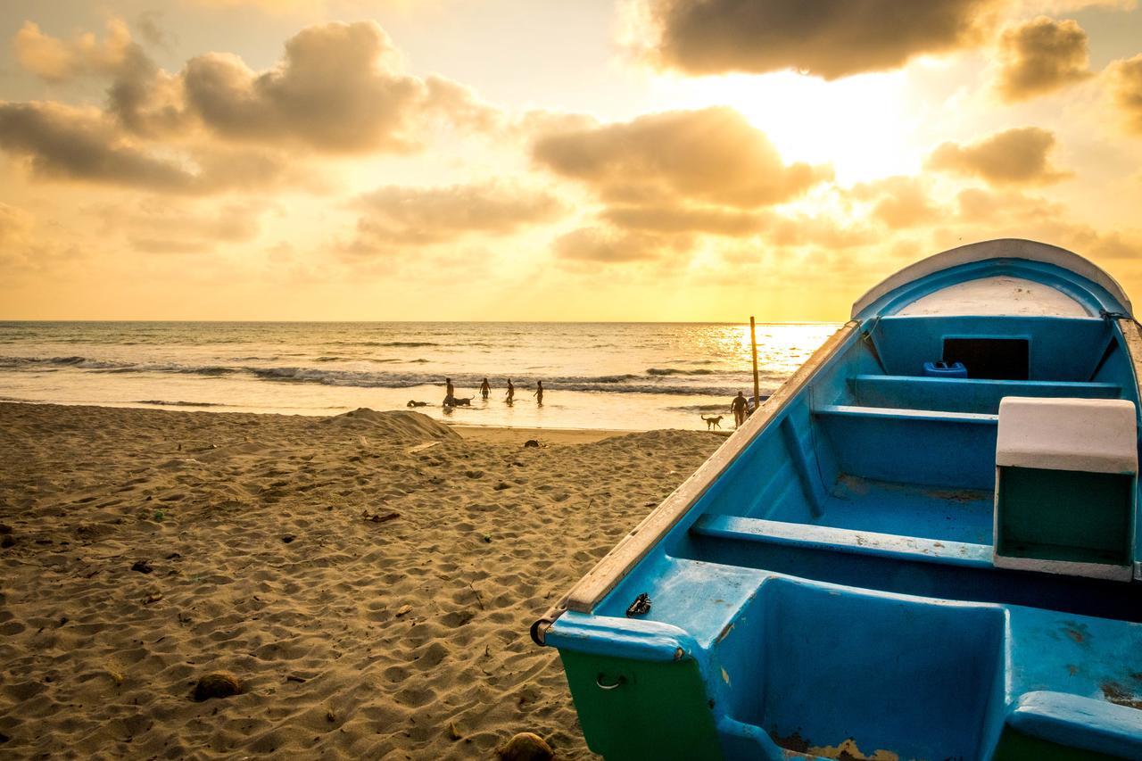 Canoa Suites Buitenkant foto